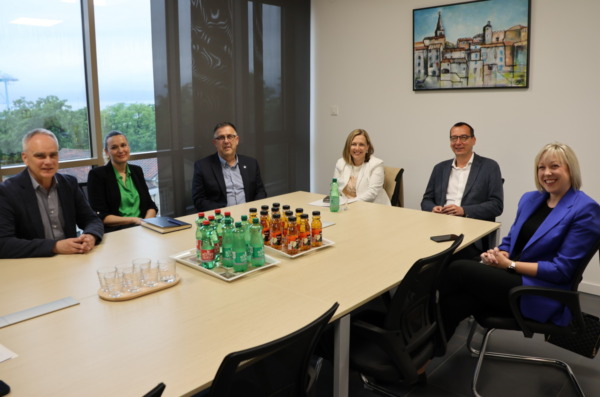 Radni-sastanak-u-Udruzenju-obrtnika-Rijeka (1)