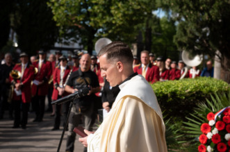 SpomenikBranitelji-0165 SpomenikBranitelji-0165