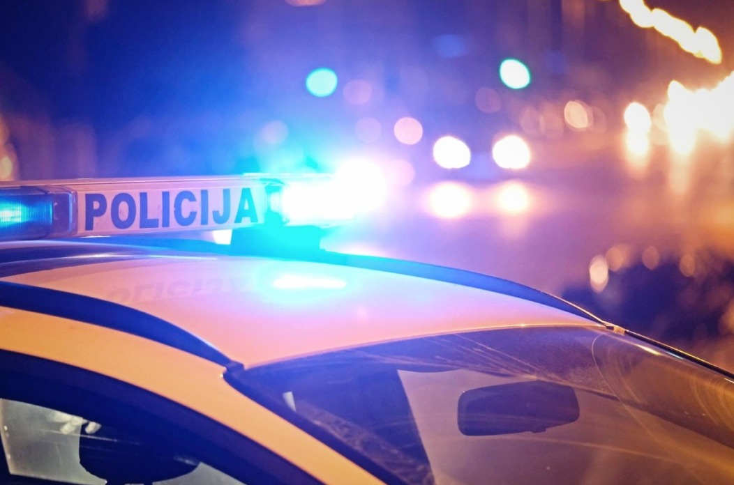 d8e5904c-b1c6-4a7a-ab34-28c2c5f9c720 d8e5904c-b1c6-4a7a-ab34-28c2c5f9c720