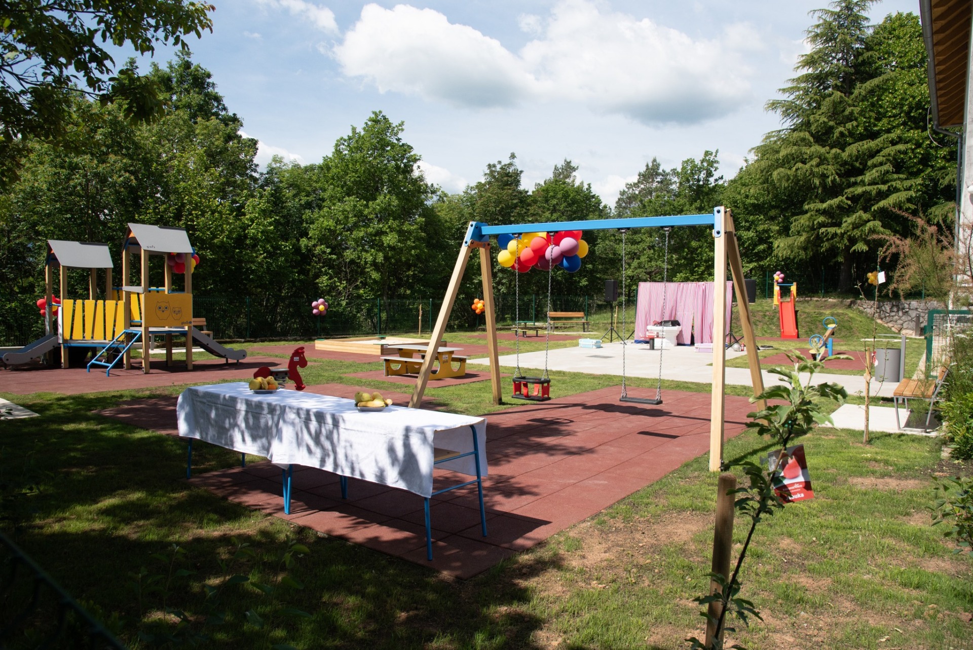 igraliste (10) igraliste (10)