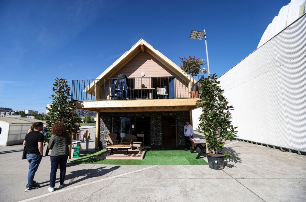 mhe013_190424_4d4874e07c mhe013_190424_4d4874e07c