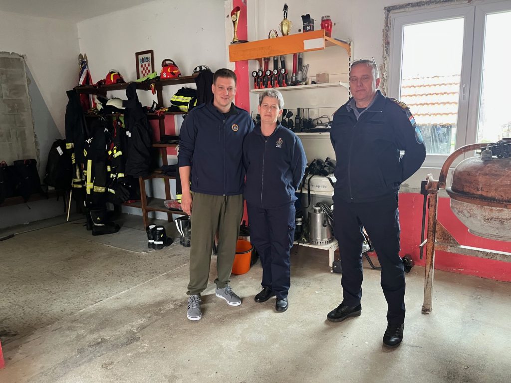 vatrogasci-gerovo-6-Copy-1024×768 vatrogasci-gerovo-6-Copy-1024×768