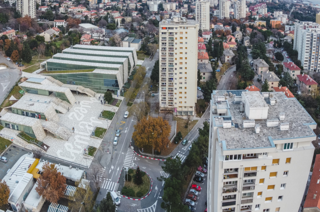 Zamet dron panorama riportall