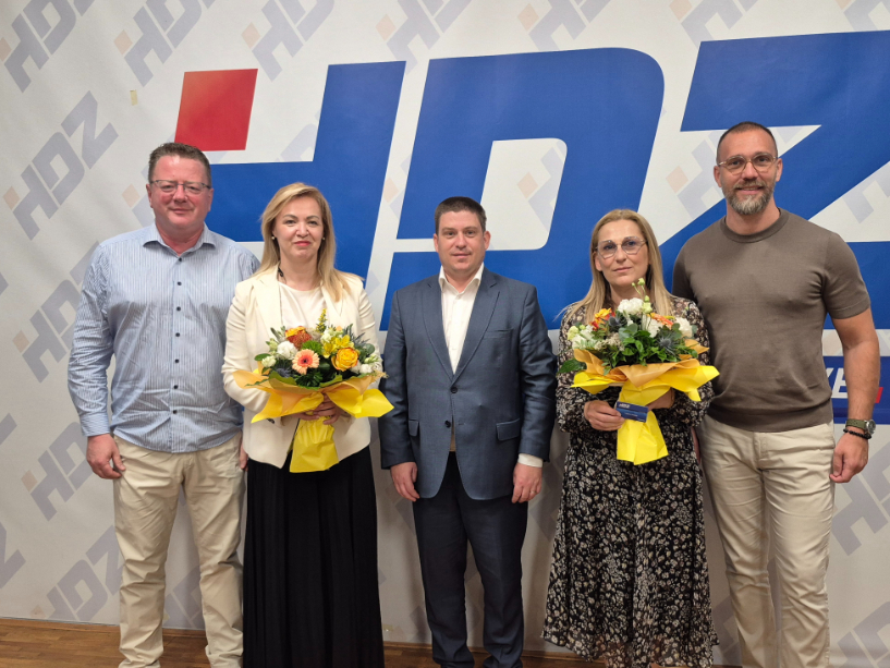 16-6-25 (4) 16-6-25 (4)