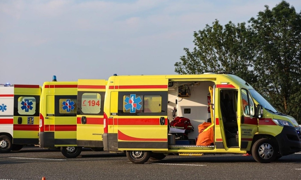 3c342c1d-9cbc-4975-bd10-80fe56b155ec