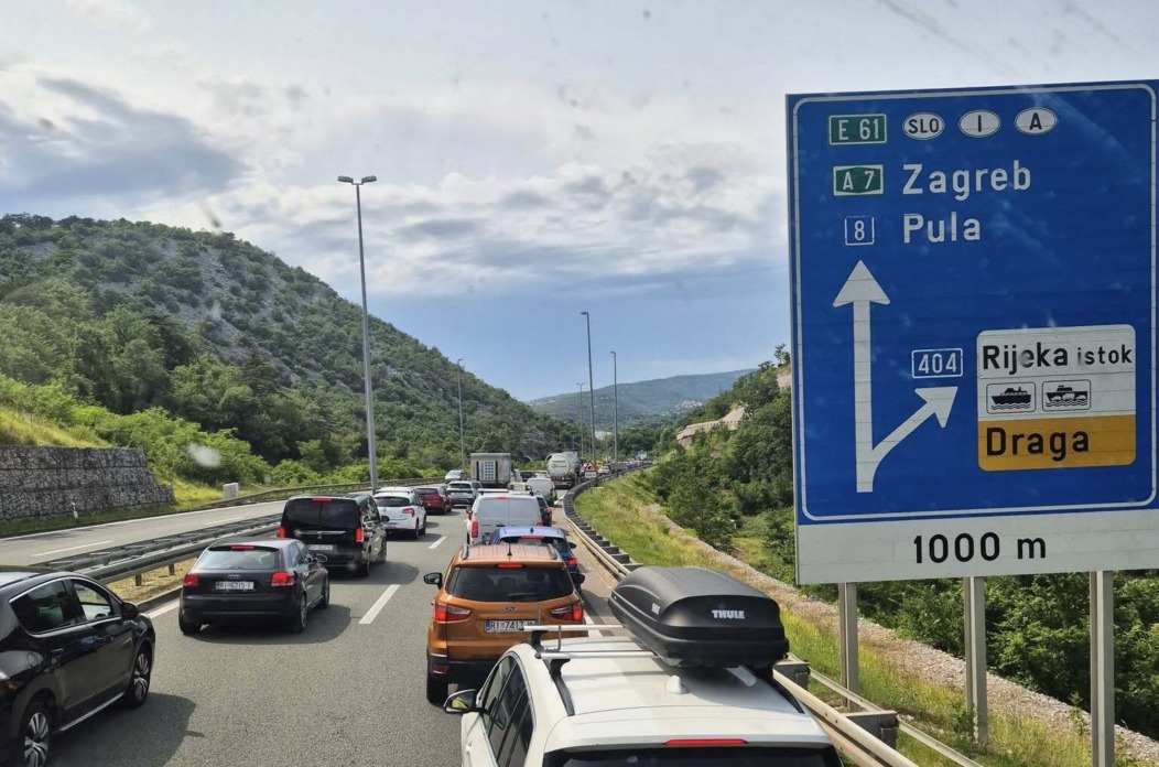 503502523_10233613250567405_5575765435886630221_n (1) 503502523_10233613250567405_5575765435886630221_n (1)