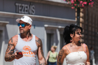 _65A6397-4 _65A6397-4