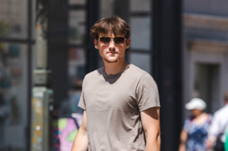 _65A6543-4 _65A6543-4