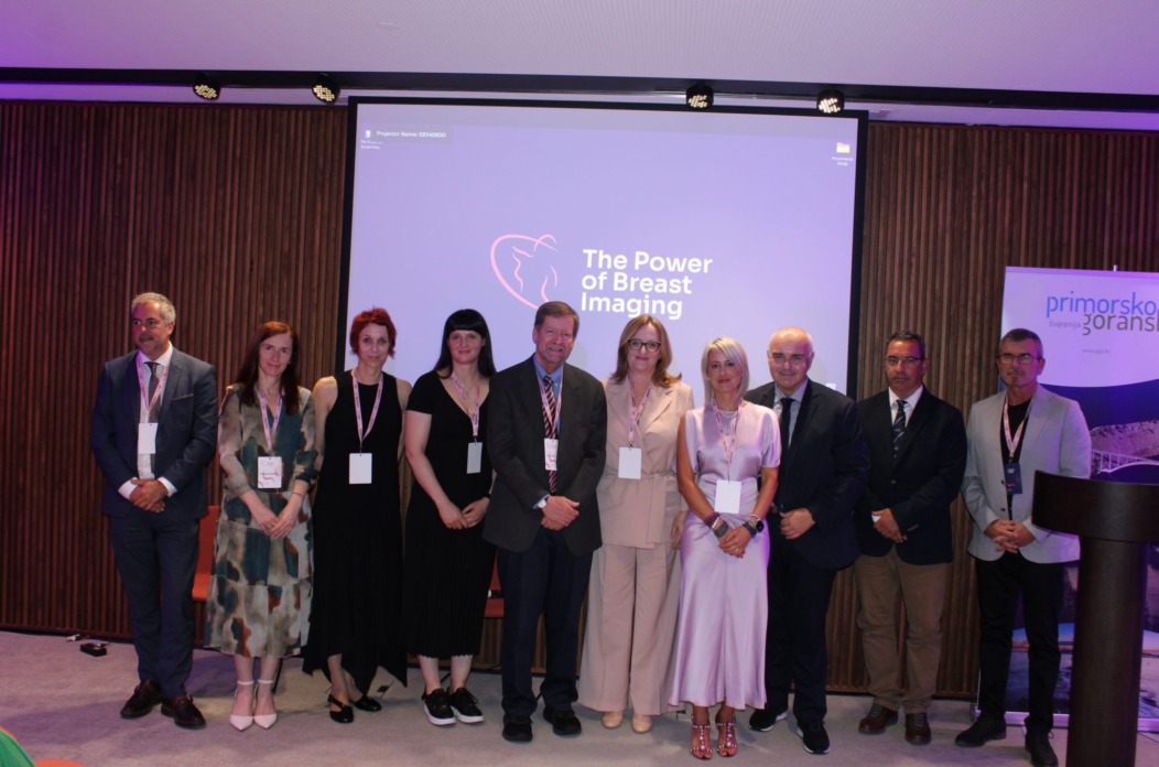 IMG_4641-2048×1365 IMG_4641-2048×1365