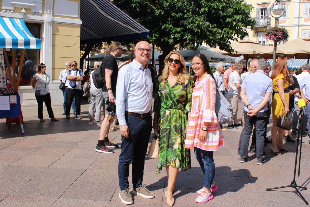 IMG_4855-1024×683 IMG_4855-1024×683