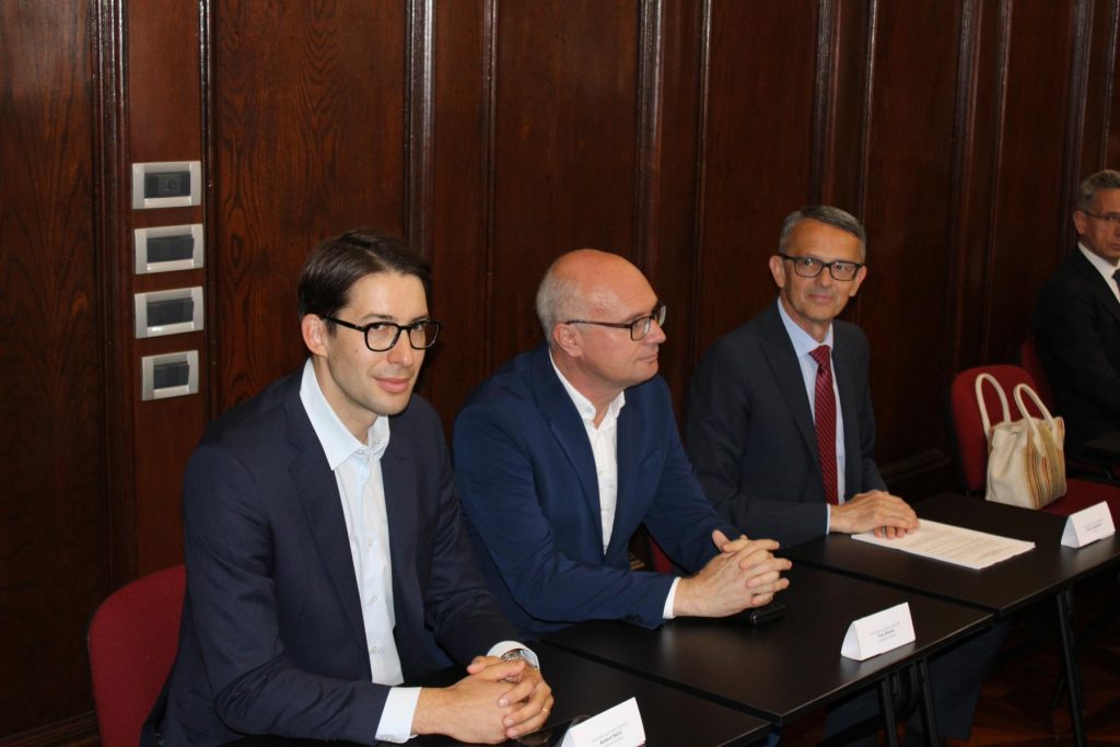 IMG_4994-1024×683 IMG_4994-1024×683