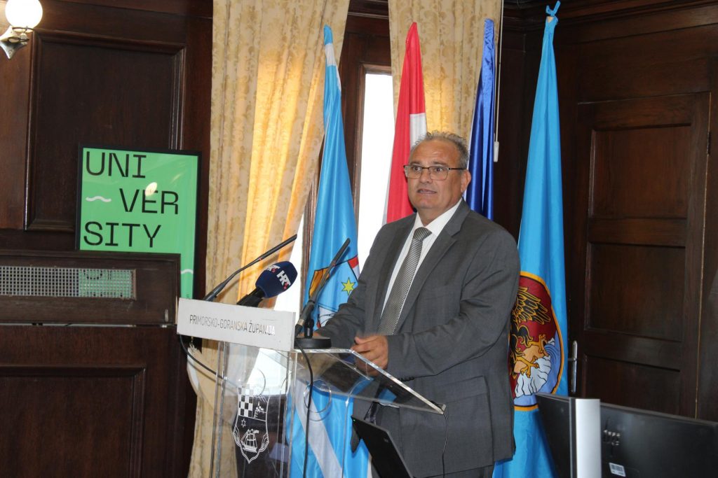 IMG_5018-1024×683 IMG_5018-1024×683