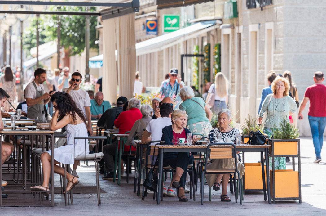 Ilustrativna Korzo kafić-18