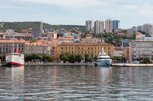 Ilustrativna Riva Rijeka -10