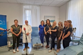 KBC Rijeka nabavio nove kemoterapijske fotelje Klinici za tumore (3) KBC Rijeka nabavio nove kemoterapijske fotelje Klinici za tumore (3)