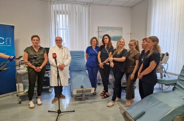 KBC Rijeka nabavio nove kemoterapijske fotelje Klinici za tumore (3)