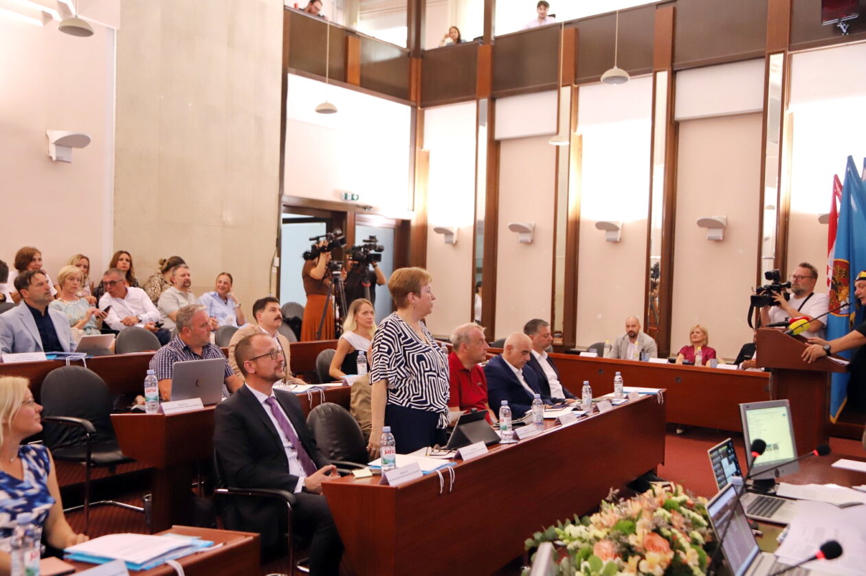 Konstituirajuca-sjednica-Gradskog-vijeca-2025.-2029.-4 Konstituirajuca-sjednica-Gradskog-vijeca-2025.-2029.-4