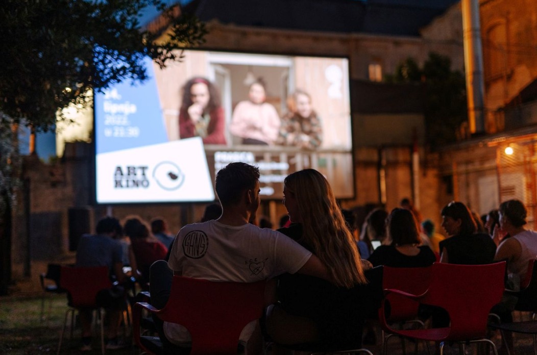 Ljetno-Art-kino-2 Ljetno-Art-kino-2