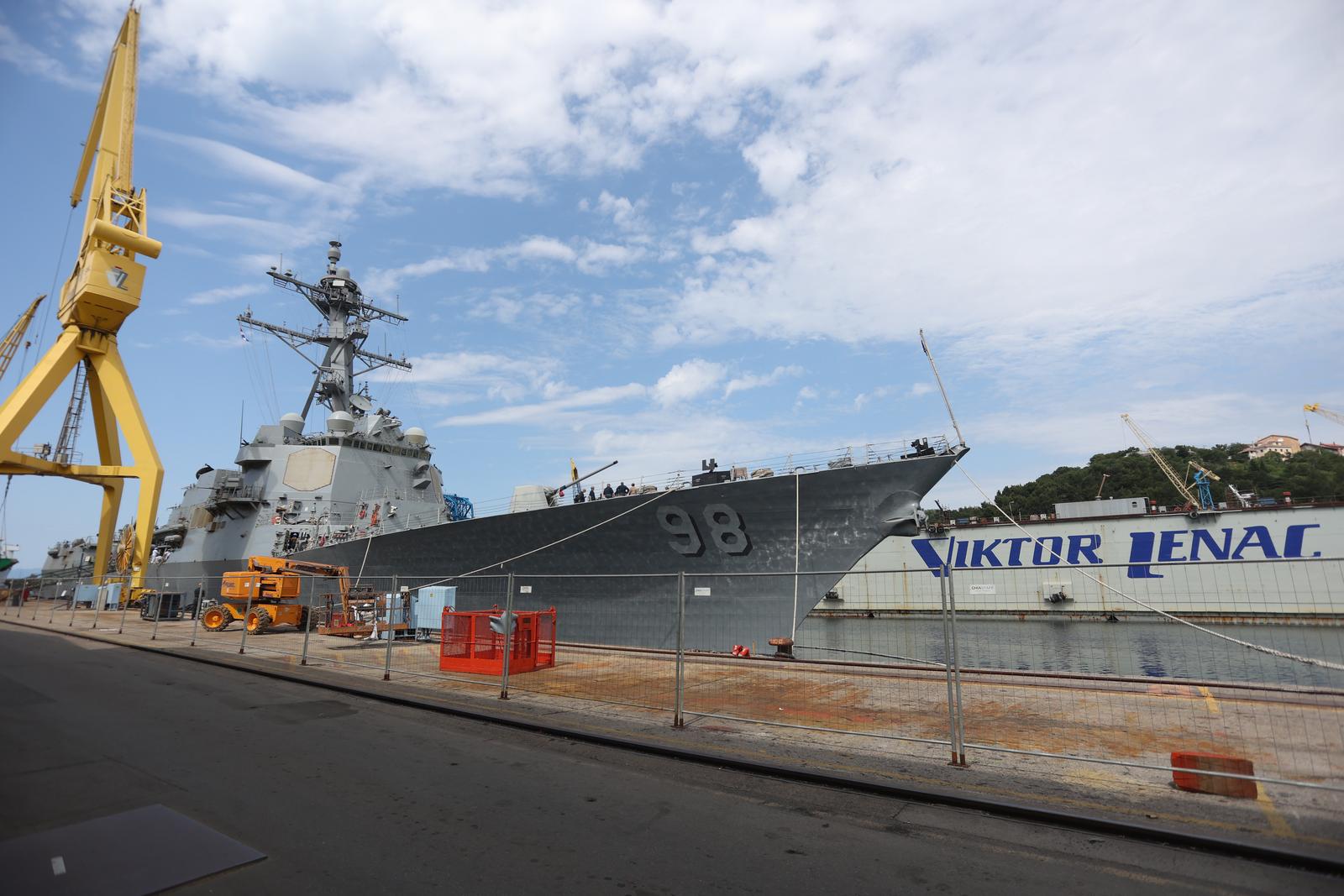 Rijeka: Posjet brodu Američke ratne mornarice USS Forrest Sherman u brodogradilištu Viktor Lenac