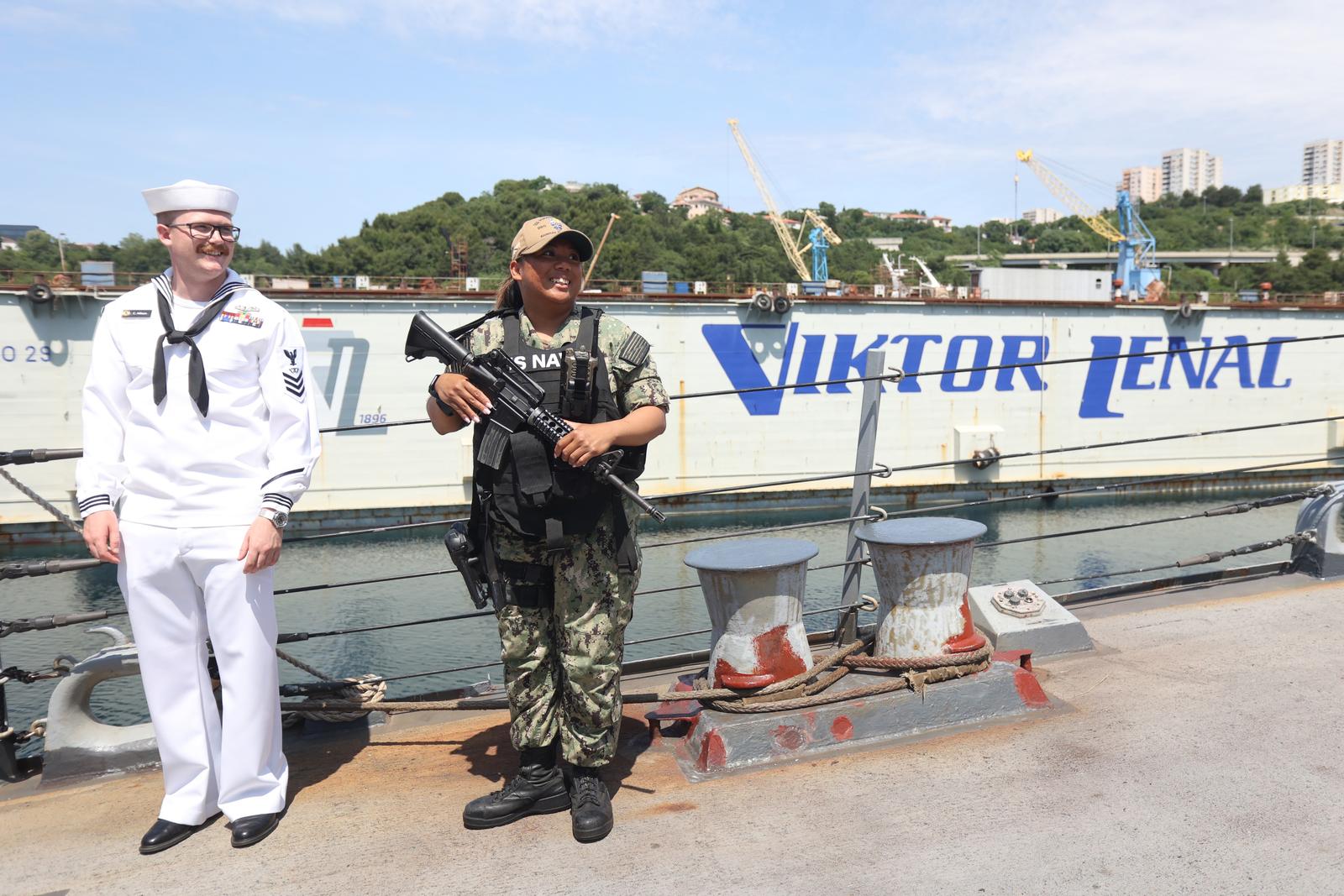 Rijeka: Posjet brodu Američke ratne mornarice USS Forrest Sherman u brodogradilištu Viktor Lenac