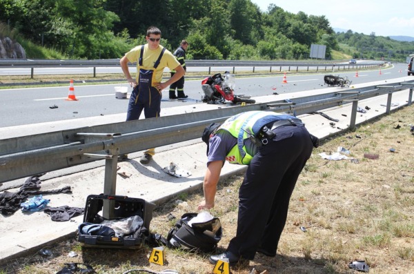 Ogulin: U prometnoj nesre?i na 68. kilometru autoceste A1 smrtno stradao motociklist