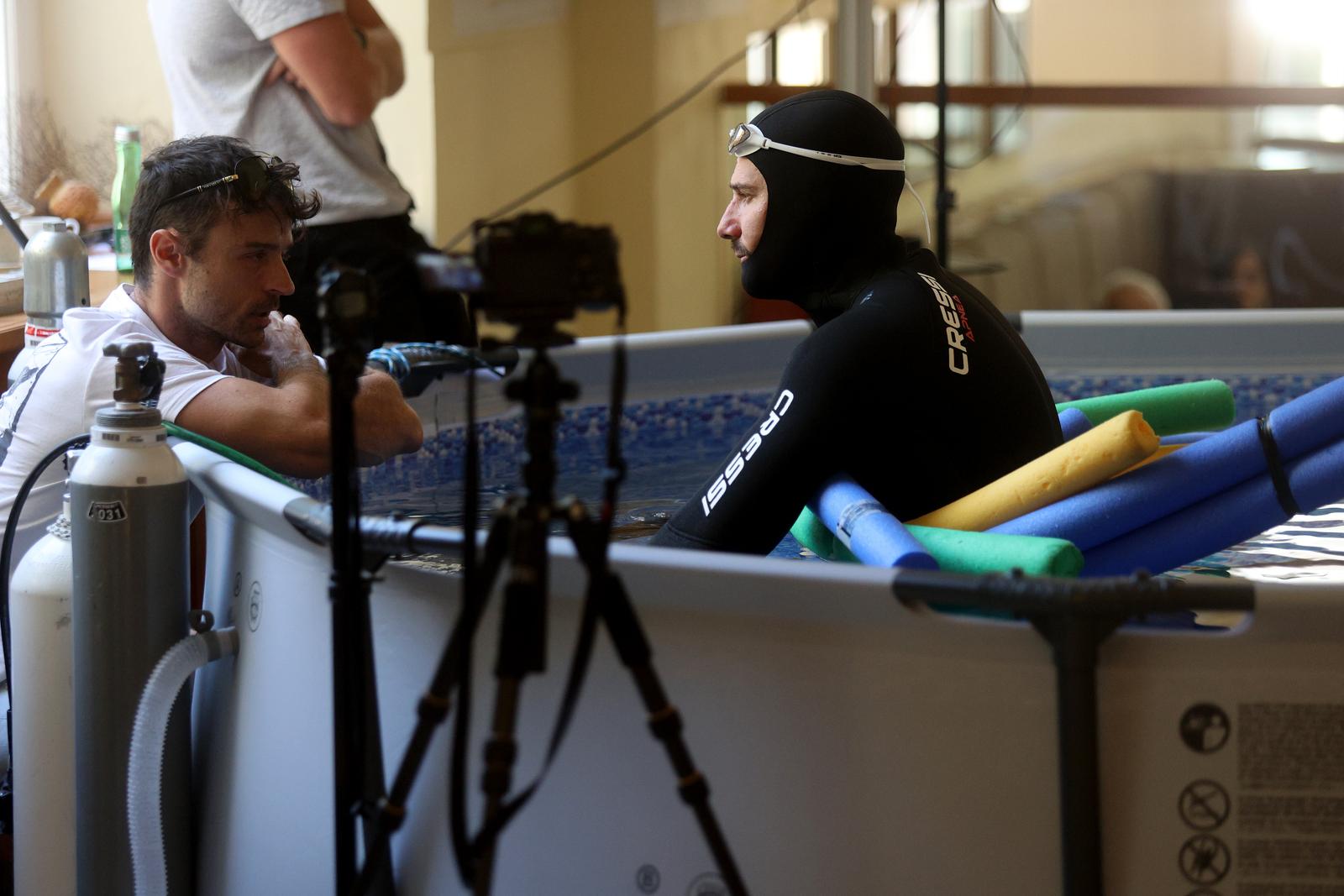 Rijeka: Svjetski rekord Vitomira Maričića, zadržao dah pod vodom 29 minuta i tri sekunde Rijeka: Svjetski rekord Vitomira Maričića, zadržao dah pod vodom 29 minuta i tri sekunde