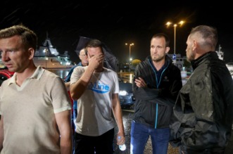 Zadar: Trajekt “Jadran” dovezao putnike sa potonulog katamarana “Melita” u luku Gaženica