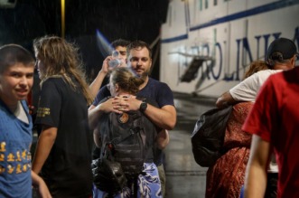 Zadar: Trajekt “Jadran” dovezao putnike sa potonulog katamarana “Melita” u luku Gaženica