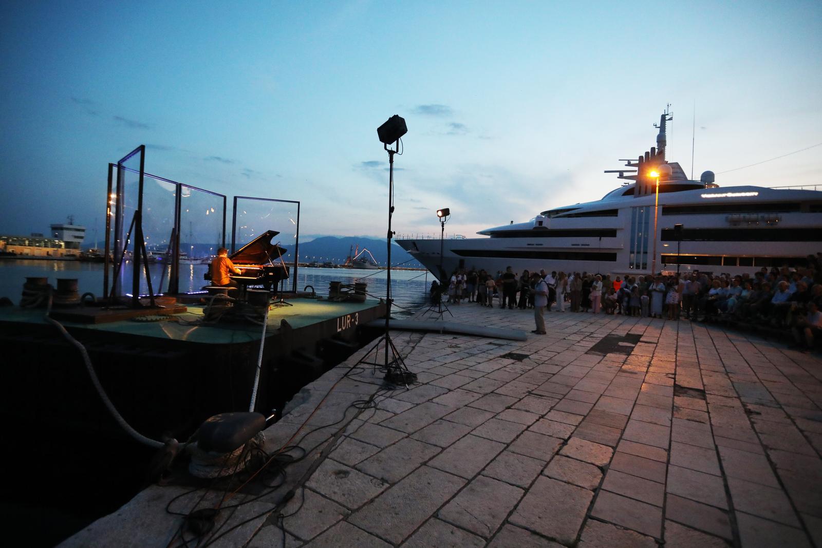 Rijeka: Otvorenje Riječkih ljetnih noći