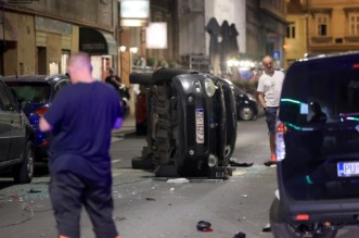 Zagreb: U Medulićevoj se zabio u četiri parkirana vozila te završio na boku