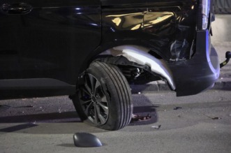 Zagreb: U Medulićevoj se zabio u četiri parkirana vozila te završio na boku