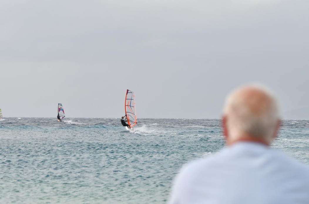 Makarska: Jedriličari na dasci uživali u jedrenju