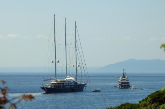 Jeff Bezos i Lauren Sanchez priredili raskošnu pjena-zabavu kod Cresa uoči vjenčanja u Veneciji Jeff Bezos i Lauren Sanchez priredili raskošnu pjena-zabavu kod Cresa uoči vjenčanja u Veneciji