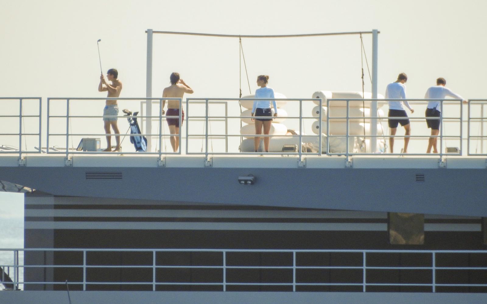 Jeff Bezos i Lauren Sanchez priredili raskošnu pjena-zabavu kod Cresa uoči vjenčanja u Veneciji Jeff Bezos i Lauren Sanchez priredili raskošnu pjena-zabavu kod Cresa uoči vjenčanja u Veneciji