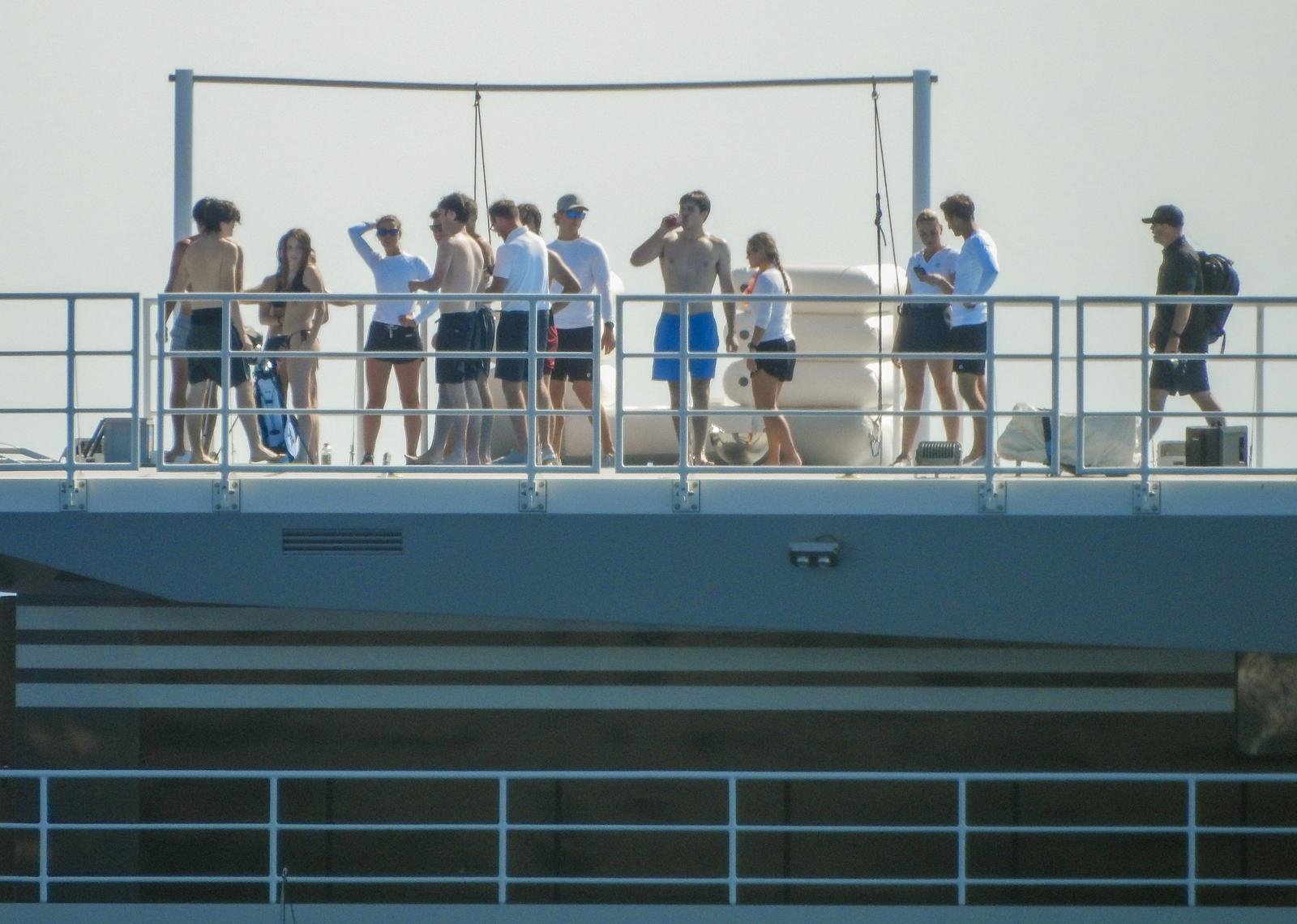 Jeff Bezos i Lauren Sanchez priredili raskošnu pjena-zabavu kod Cresa uoči vjenčanja u Veneciji Jeff Bezos i Lauren Sanchez priredili raskošnu pjena-zabavu kod Cresa uoči vjenčanja u Veneciji