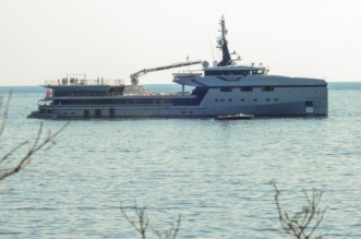 Jeff Bezos i Lauren Sanchez priredili raskošnu pjena-zabavu kod Cresa uoči vjenčanja u Veneciji Jeff Bezos i Lauren Sanchez priredili raskošnu pjena-zabavu kod Cresa uoči vjenčanja u Veneciji