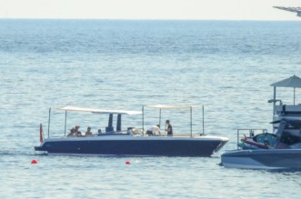 Jeff Bezos i Lauren Sanchez priredili raskošnu pjena-zabavu kod Cresa uoči vjenčanja u Veneciji Jeff Bezos i Lauren Sanchez priredili raskošnu pjena-zabavu kod Cresa uoči vjenčanja u Veneciji