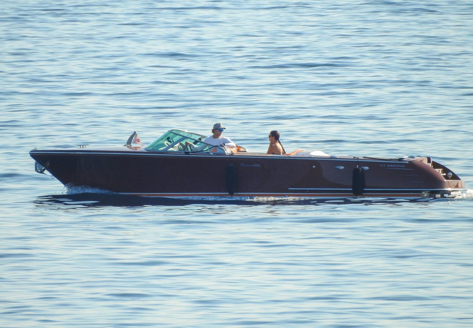 Jeff Bezos i Lauren Sanchez priredili raskošnu pjena-zabavu kod Cresa uoči vjenčanja u Veneciji Jeff Bezos i Lauren Sanchez priredili raskošnu pjena-zabavu kod Cresa uoči vjenčanja u Veneciji