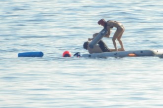 Jeff Bezos i Lauren Sanchez priredili raskošnu pjena-zabavu kod Cresa uoči vjenčanja u Veneciji Jeff Bezos i Lauren Sanchez priredili raskošnu pjena-zabavu kod Cresa uoči vjenčanja u Veneciji