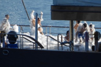 Jeff Bezos i Lauren Sanchez priredili raskošnu pjena-zabavu kod Cresa uoči vjenčanja u Veneciji Jeff Bezos i Lauren Sanchez priredili raskošnu pjena-zabavu kod Cresa uoči vjenčanja u Veneciji