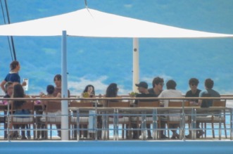 Jeff Bezos i Lauren Sanchez priredili raskošnu pjena-zabavu kod Cresa uoči vjenčanja u Veneciji Jeff Bezos i Lauren Sanchez priredili raskošnu pjena-zabavu kod Cresa uoči vjenčanja u Veneciji