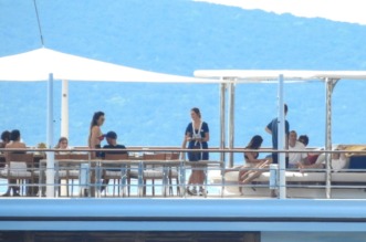 Jeff Bezos i Lauren Sanchez priredili raskošnu pjena-zabavu kod Cresa uoči vjenčanja u Veneciji Jeff Bezos i Lauren Sanchez priredili raskošnu pjena-zabavu kod Cresa uoči vjenčanja u Veneciji