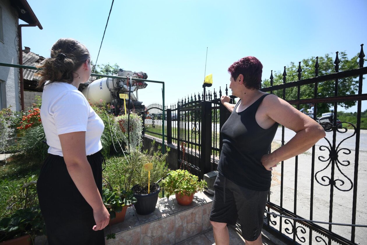 Zagreb: Kamion naletio na kuću u Botincu Zagreb: Kamion naletio na kuću u Botincu