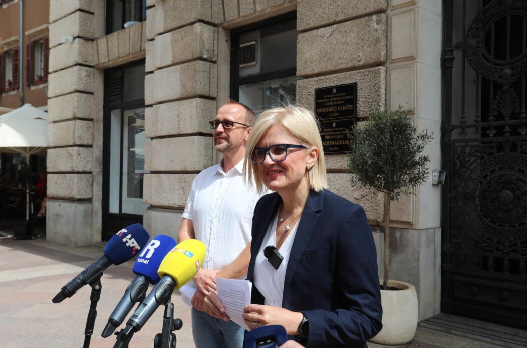 Rijeka: Konferencija Ive Rinčić i Roberta Kurelića Rijeka: Konferencija Ive Rinčić i Roberta Kurelića