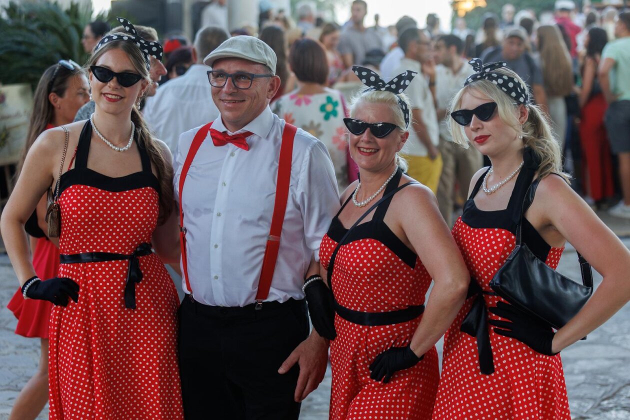 Manifestacija RetroOpatija Manifestacija RetroOpatija