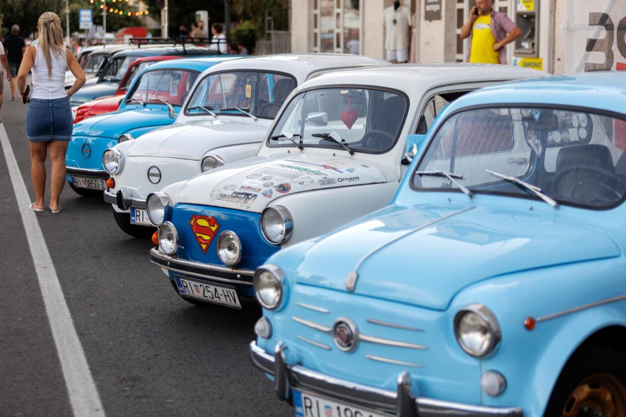 Manifestacija RetroOpatija Manifestacija RetroOpatija