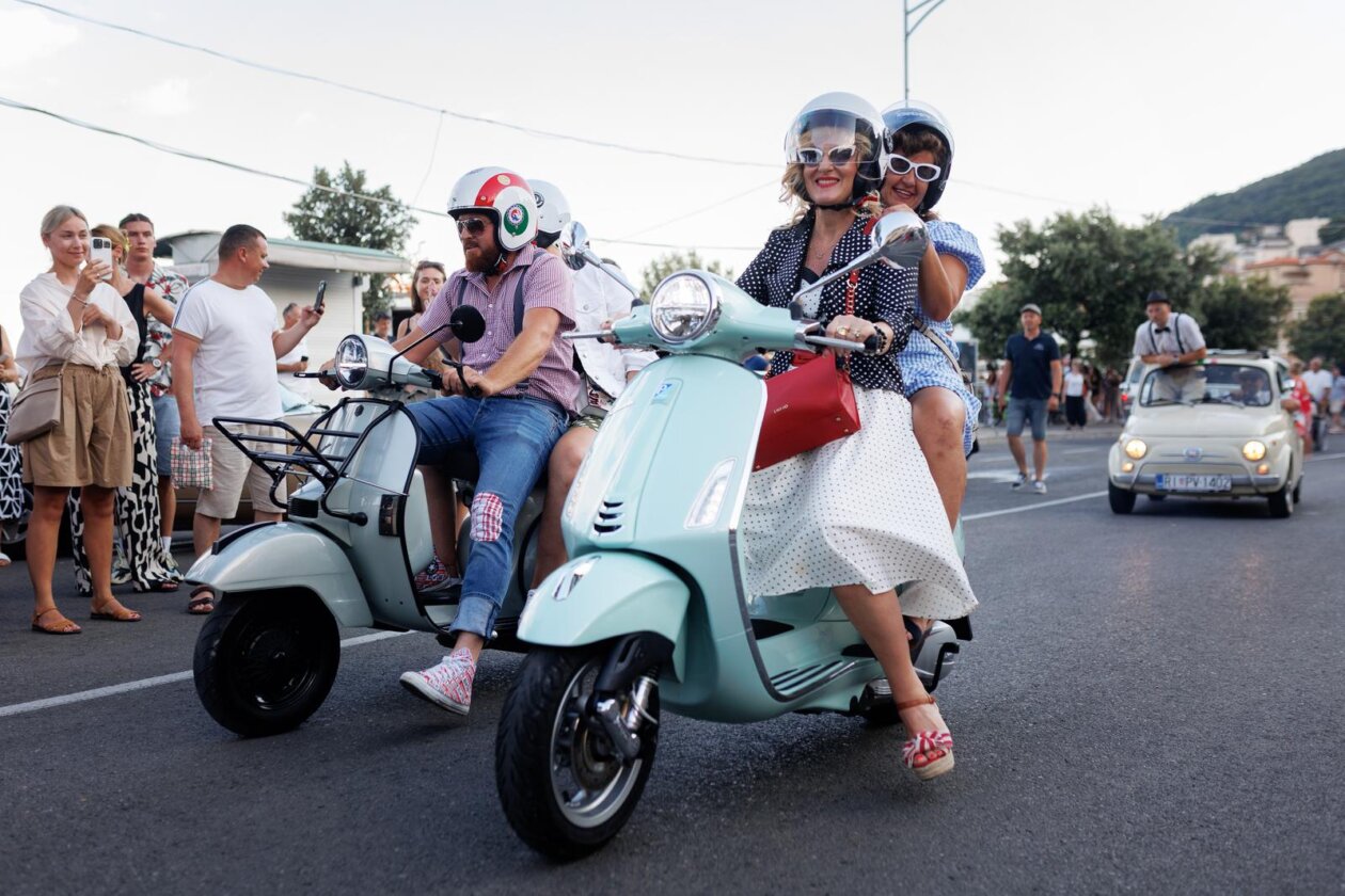 Manifestacija RetroOpatija Manifestacija RetroOpatija