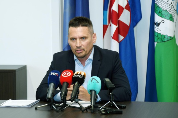 Sisak: Domagoj Orlić o financijskom stanju u Sisku