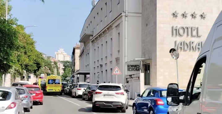 Screenshot Screenshot