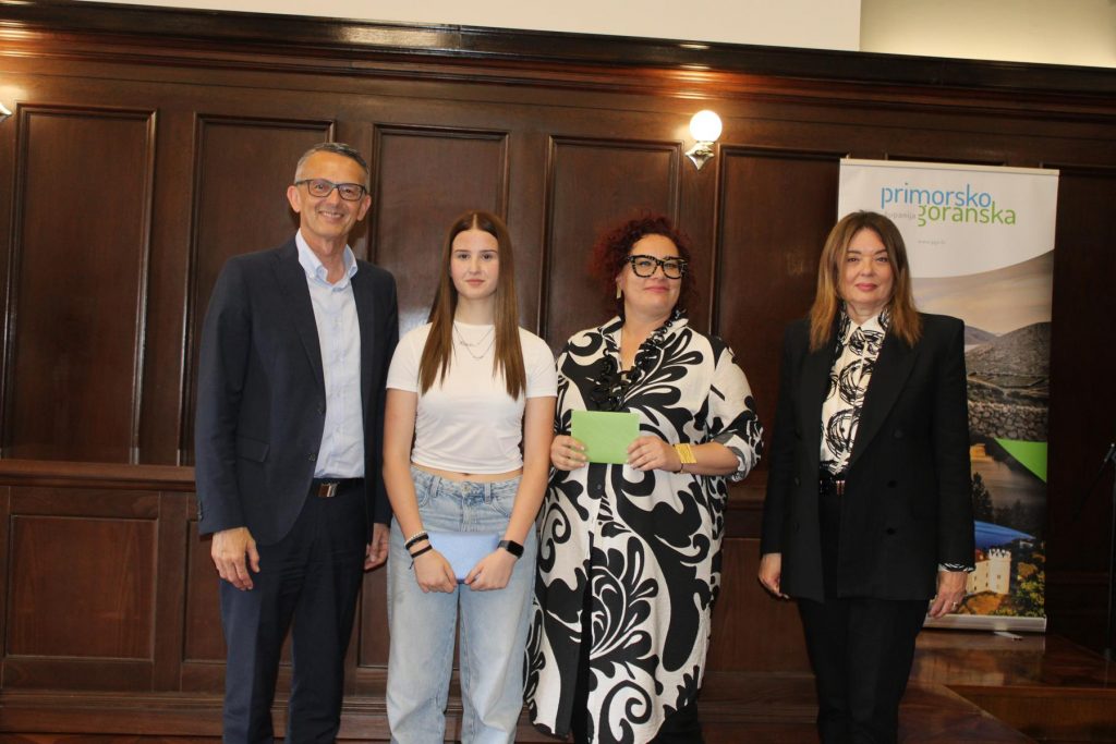 Ucenici-i-mentori-1222 Ucenici-i-mentori-1222